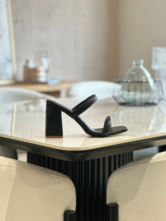 TACONES SANTORINI EN NEGRO