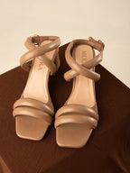 TYPICA EN TAUPE