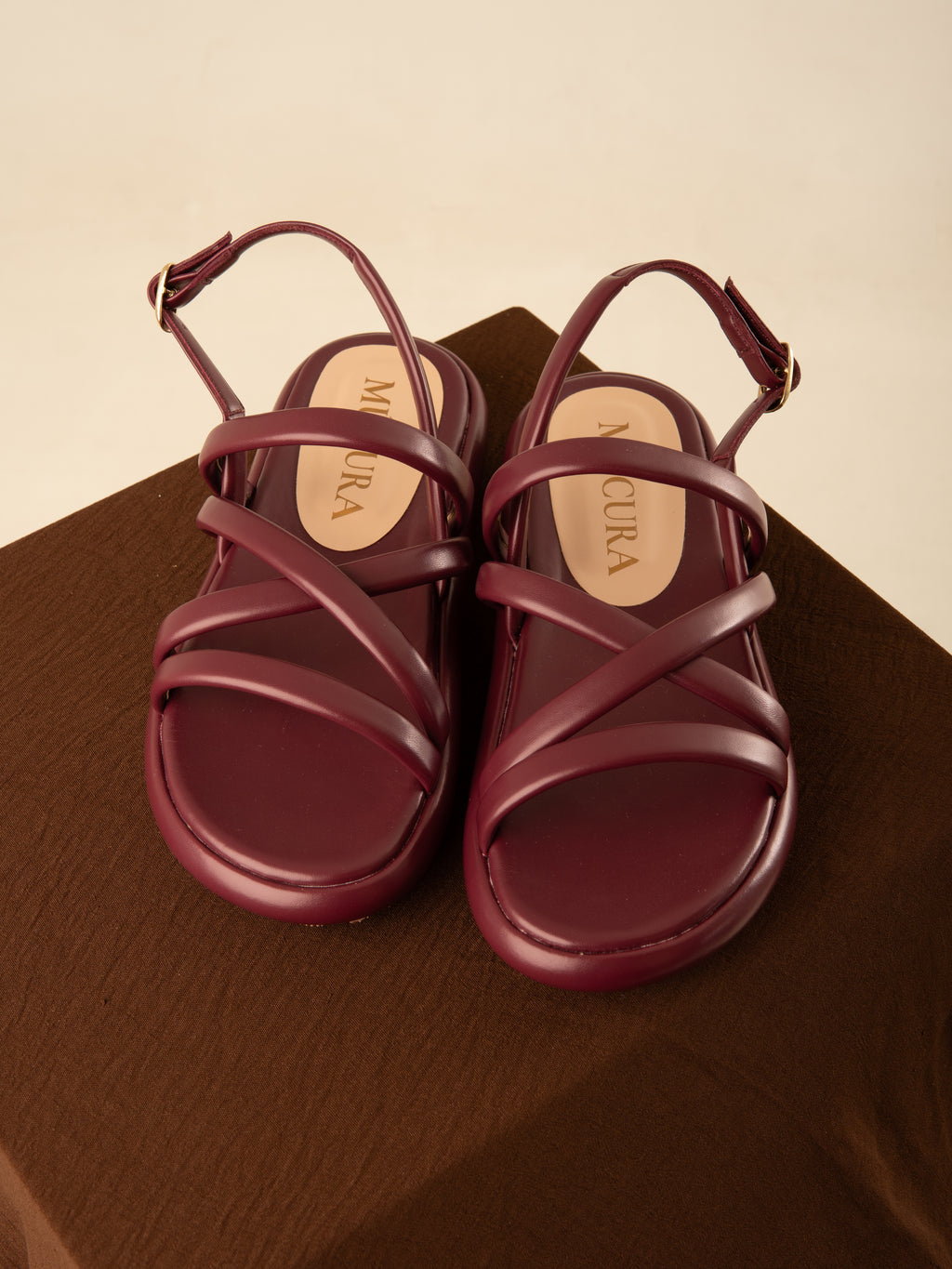CASTILLO EN BURGUNDY