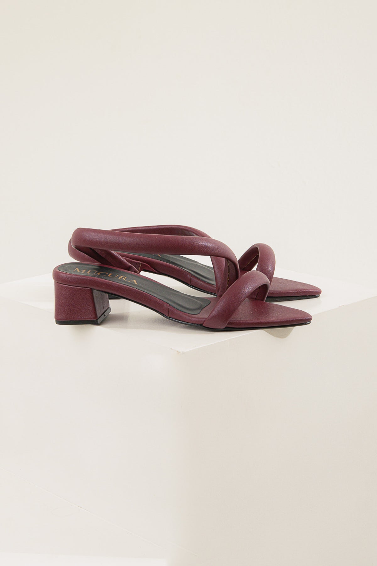 CAUCE EN BURGUNDY TACON