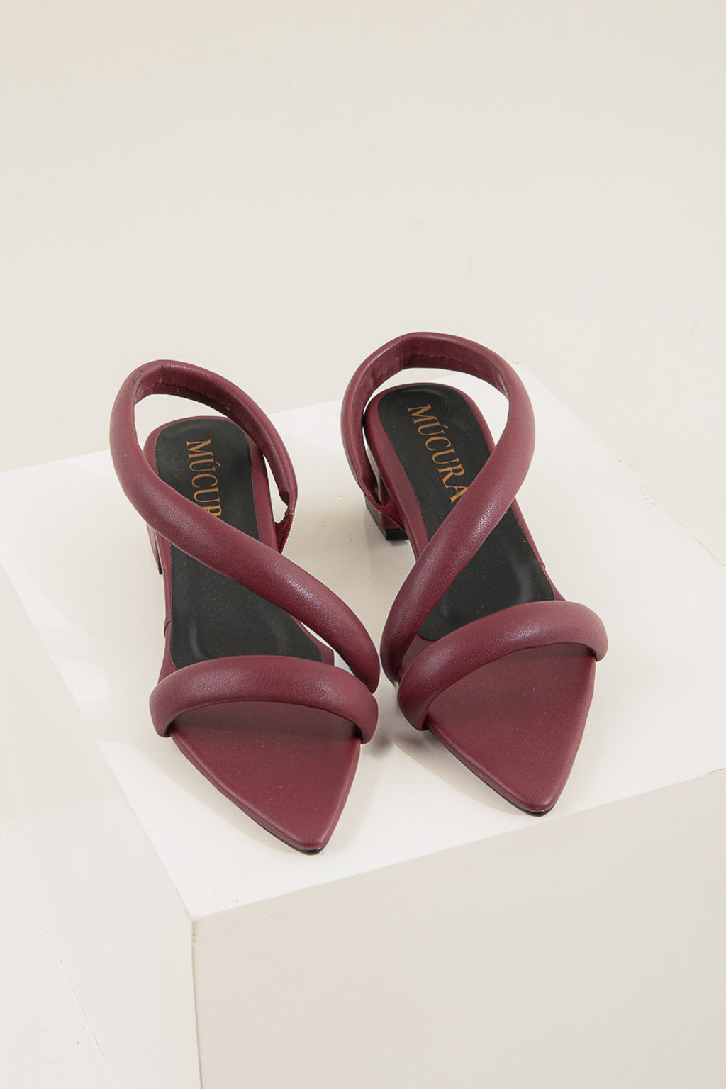 CAUCE EN BURGUNDY TACON