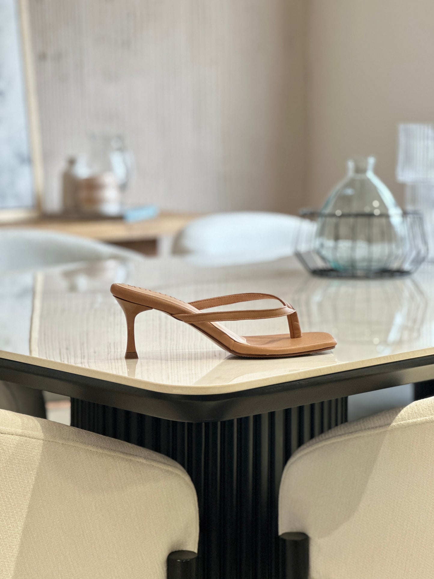 TACONES CAPRI EN AMARETTO